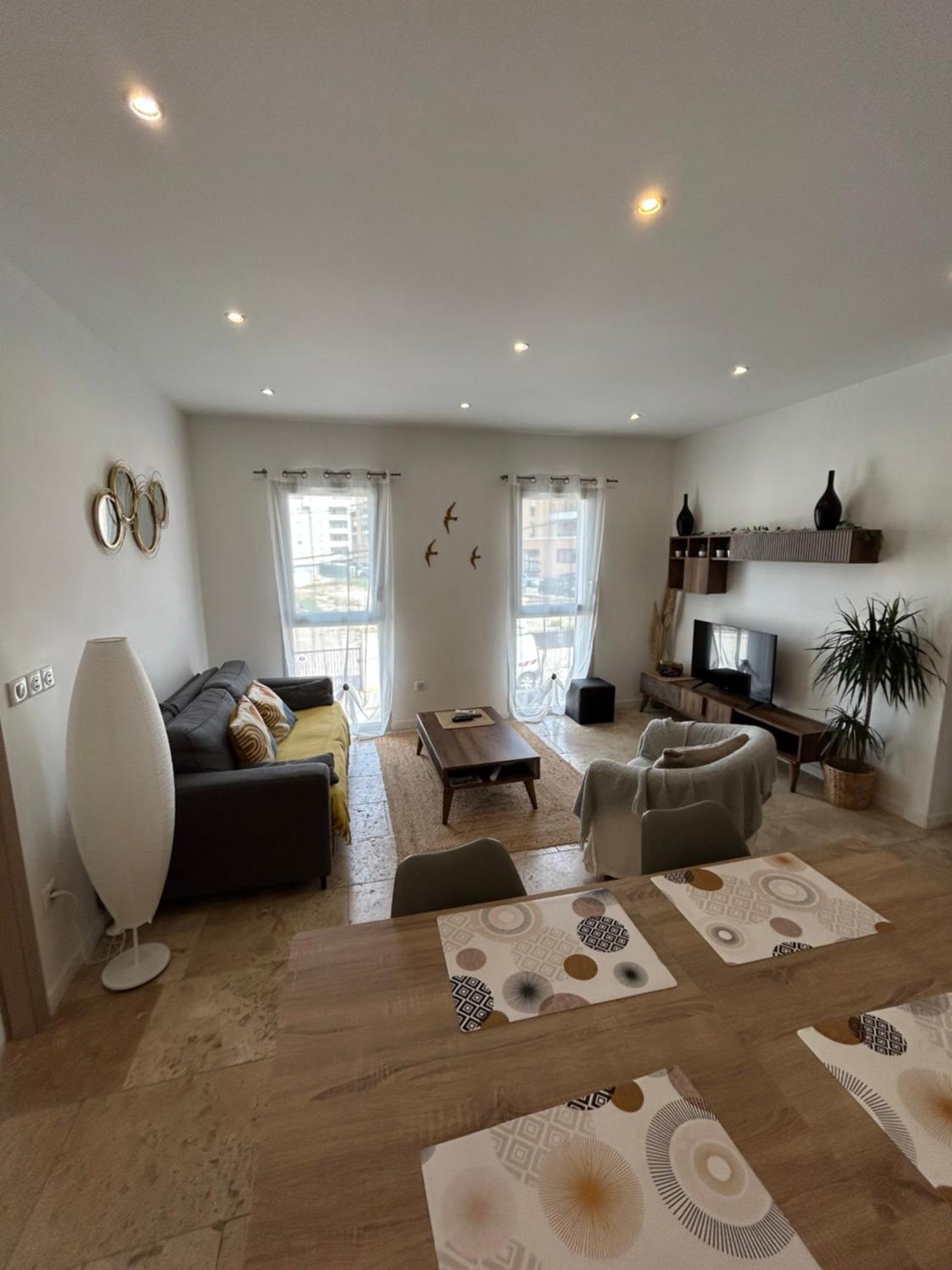 Appartement T3 Dans Maison Neuve 7 Couchages La Seyne-sur-Mer Bagian luar foto
