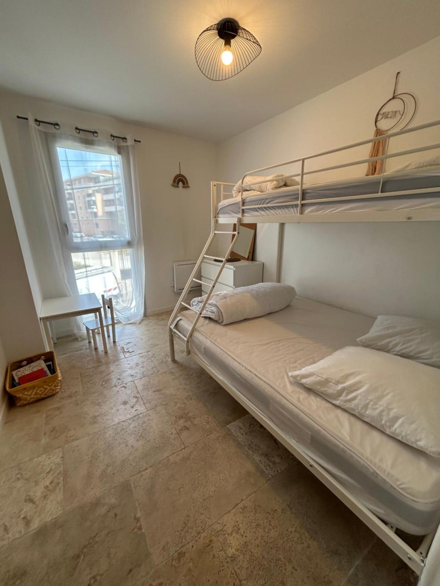 Appartement T3 Dans Maison Neuve 7 Couchages La Seyne-sur-Mer Bagian luar foto